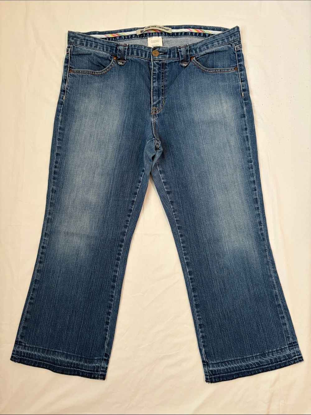 GAP Low Rise Cropped Stretch Jeans Size 14 Faded Blue 4-Pocket